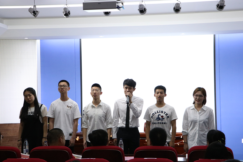 合唱表演_副本.jpg 合唱表演_副本.jpg