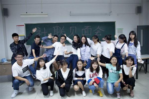 大合照.jpg 大合照.jpg